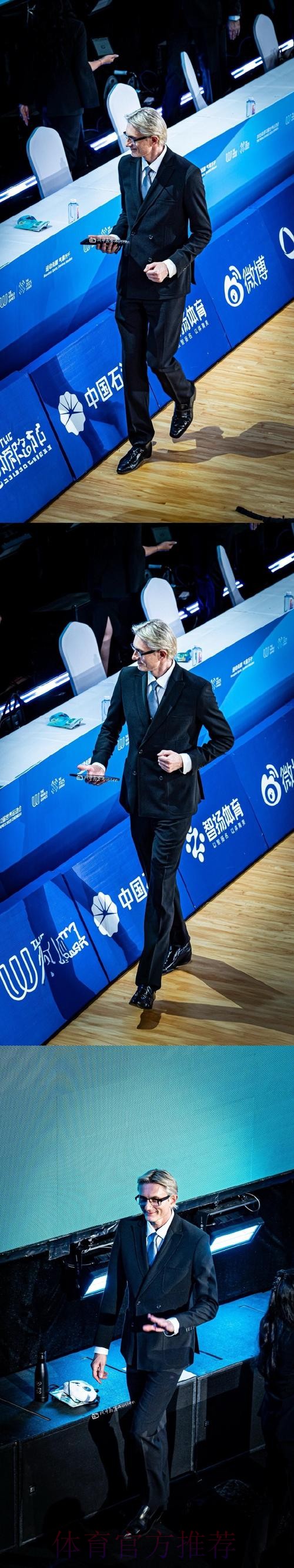 西媒:拉莫斯将接受两年续约合同 年薪+奖金 西媒:拉莫斯将接受两年续约合同 年薪+奖金